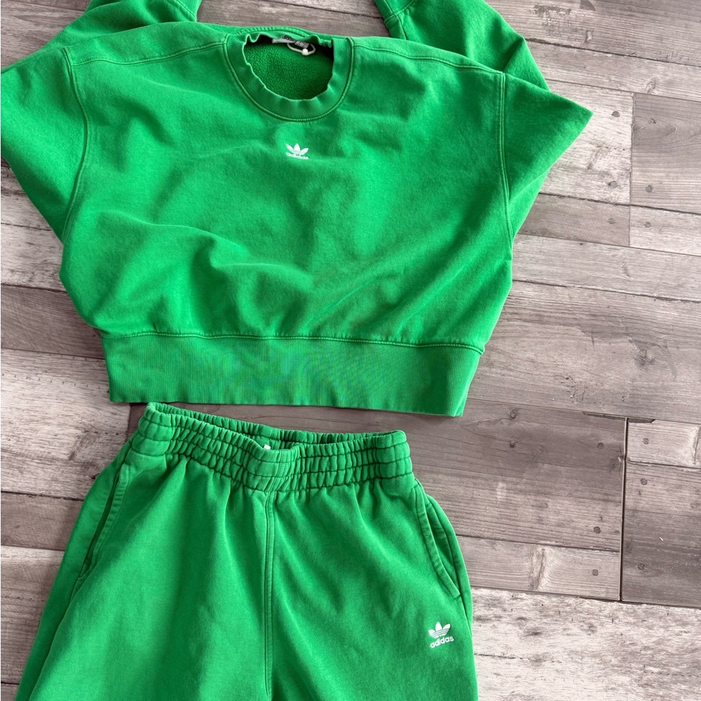 Adidas Vibrant Green Sweatshirt and Joggers Set